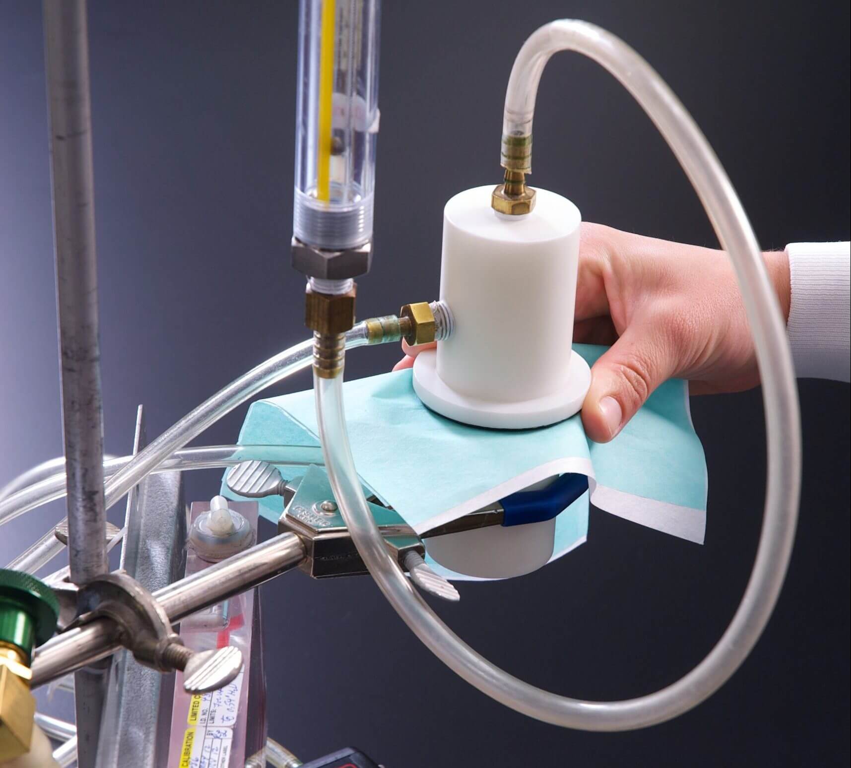 Microbial cleanliness test being performed at Nelson Labs